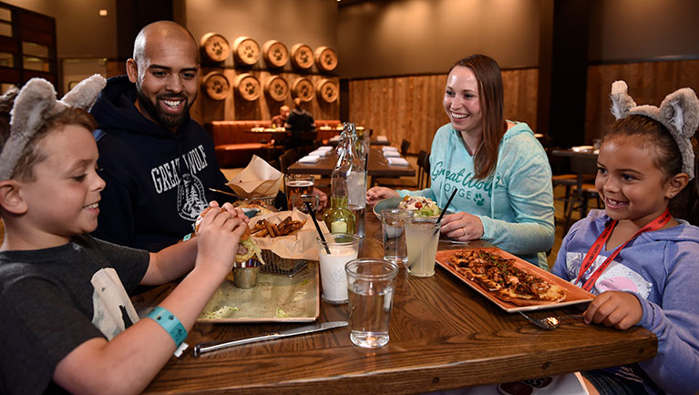 family eating dinner 
